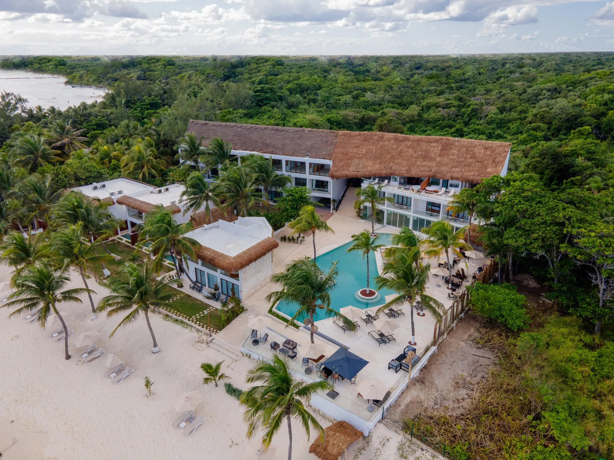 Beachfront by The Fives, Playa Del Carmen 6